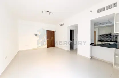 Apartment - 2 Bedrooms - 2 Bathrooms for rent in Oxford Building - District 14 - Jumeirah Village Circle - Dubai