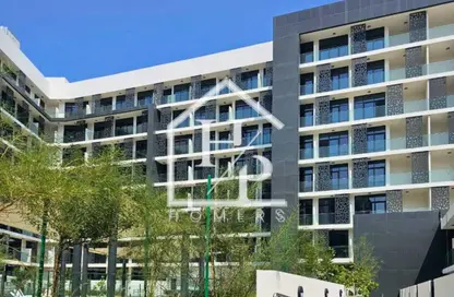 Townhouse - 3 Bedrooms - 3 Bathrooms for rent in The Gate - Masdar City - Abu Dhabi