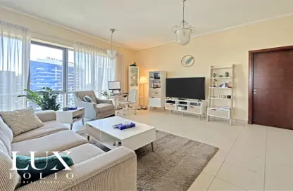 Apartment - 1 Bedroom - 2 Bathrooms for sale in South Ridge 1 - South Ridge - Downtown Dubai - Dubai