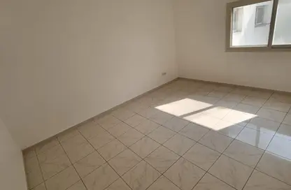 Apartment - 2 Bedrooms - 1 Bathroom for rent in Abu shagara - Sharjah