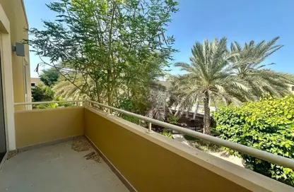 Villa - 4 Bedrooms - 6 Bathrooms for rent in Yasmin Community - Al Raha Gardens - Abu Dhabi
