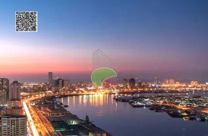 شقة - غرفة نوم - 2 حمامات للبيع في برج الكورنيش - طريق كورنيش عجمان - عجمان