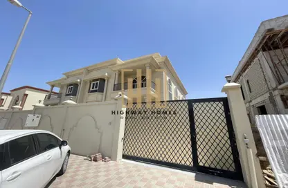 فيلا - 4 غرف نوم - 7 حمامات للايجار في حوشي 1 - حوشي - البادي - الشارقة