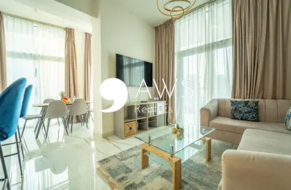 صورة لـ غرفة المعيشة شقة - 2 غرف نوم - 3 حمامات للبيع في ميلينيوم بن غاطي ريزيدنسز - الخليج التجاري - دبي ، صورة رقم 1