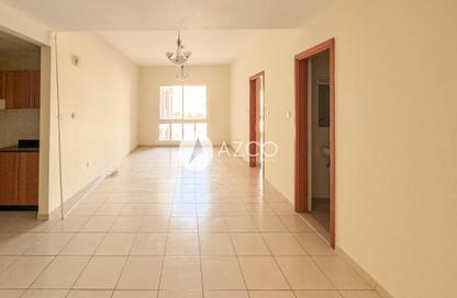 شقة - غرفة نوم - 2 حمامات للايجار في مابل 2 - حدائق الإمارات 2 - قرية الجميرا سركل - دبي