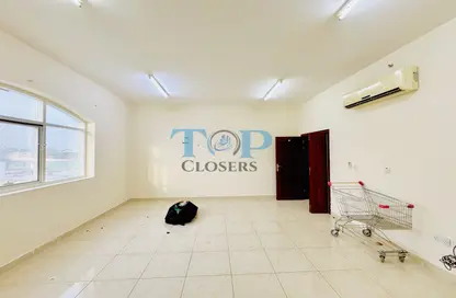 Apartment - 2 Bedrooms - 3 Bathrooms for rent in Ugdat Al Muwaji - Al Mutarad - Al Ain
