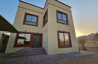 Villa - 5 Bedrooms - 7 Bathrooms for rent in Nad Al Sheba 4 - Nad Al Sheba - Dubai