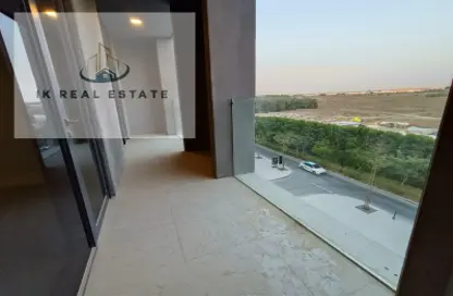 شقة - غرفة نوم - 2 حمامات للايجار في الطراز - حي نسيج - الجادة - الشارقة