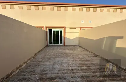 شقة - غرفة نوم - 2 حمامات للايجار في فيلات مدينة خليفة آيه - مدينة خليفة أ - مدينة خليفة - أبوظبي
