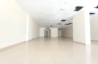 Shop - Studio - 1 Bathroom for rent in Muwaileh Commercial - Sharjah