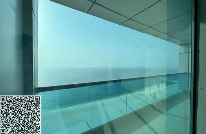 دوبلكس - 3 غرف نوم - 4 حمامات للايجار في مساكن كورنيش عجمان - طريق كورنيش عجمان - عجمان