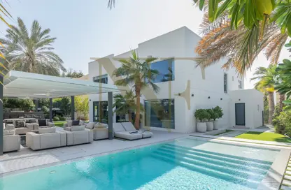 Villa - 4 Bedrooms - 5 Bathrooms for sale in Meadows 2 - Meadows - Dubai