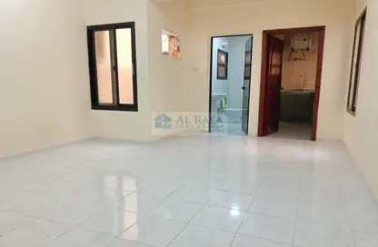 Apartment - 1 Bathroom for rent in Naif Road - Naif - Deira - Dubai