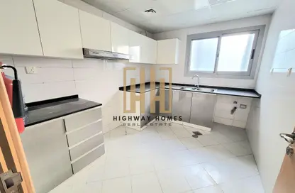 Apartment - 2 Bedrooms - 3 Bathrooms for rent in Muwaileh 3 Building - Muwaileh - Sharjah