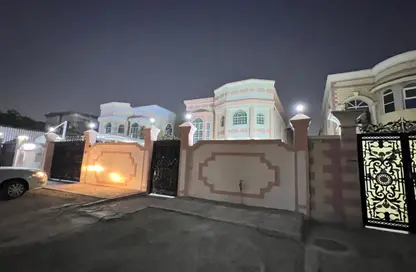 Villa - 5 Bedrooms - 4 Bathrooms for sale in Al Rawda 3 - Al Rawda - Ajman