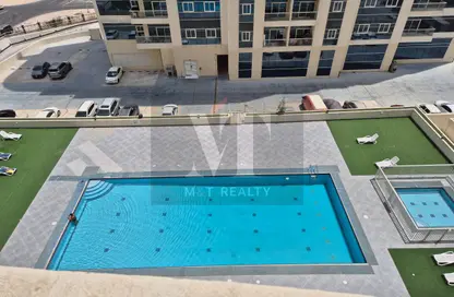 شقة - غرفة نوم - 2 حمامات للبيع في 1 رويال ريزدنس - رويال ريزدنس - مدينة دبي الرياضية - دبي