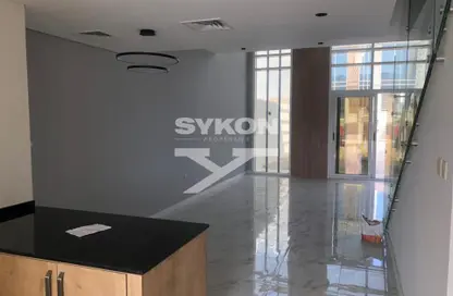 تاون هاوس - 2 غرف نوم - 2 حمامات للايجار في روكان 1 - دبي لاند - دبي