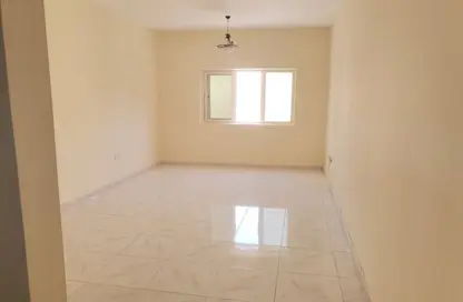 Apartment - 1 Bedroom - 2 Bathrooms for rent in Al Khan Corniche - Al Khan - Sharjah