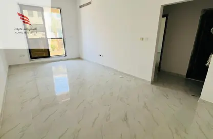 Apartment - 1 Bedroom - 2 Bathrooms for rent in Abna Saqer Building - Al Hamidiya 1 - Al Hamidiya - Ajman