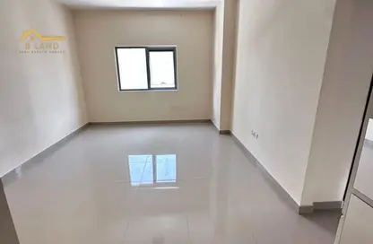 Apartment - 1 Bedroom - 2 Bathrooms for rent in Dar Al Majaz - Jamal Abdul Nasser Street - Al Majaz - Sharjah