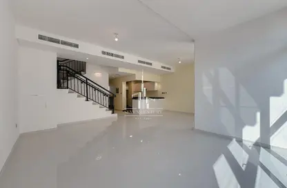 Villa - 3 Bedrooms - 3 Bathrooms for rent in Centaury - The Roots DAMAC Hills 2 - Damac Hills 2 - Dubai