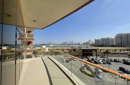 Balcony image for: Apartment - 2 Bedrooms - 2 Bathrooms for rent in Amber - Tiara Residences - Palm Jumeirah - Dubai, Image 1
