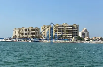 شقة - 2 غرف نوم - 3 حمامات للايجار في A شقق مارينا - مساكن الحمرا مارينا - قرية الحمرا - رأس الخيمة