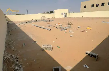 أرض - استوديو للايجار في الصجعة الصناعية - آلصجعه - الشارقة