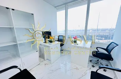 Office Space - Studio - 1 Bathroom for rent in Al Shindagah - Dubai