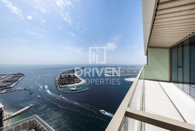 Apartment - 3 Bedrooms - 4 Bathrooms for sale in Grand Bleu Tower 1 - EMAAR Beachfront - Dubai Harbour - Dubai