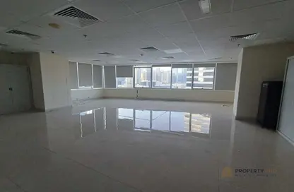 Office Space - Studio - 1 Bathroom for rent in Mazaya Business Avenue BB1 - Mazaya Business Avenue - Jumeirah Lake Towers - Dubai