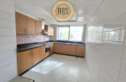 Apartment - 2 Bedrooms - 3 Bathrooms for rent in Dubai Star Building - Al Nahda 1 - Al Nahda - Dubai