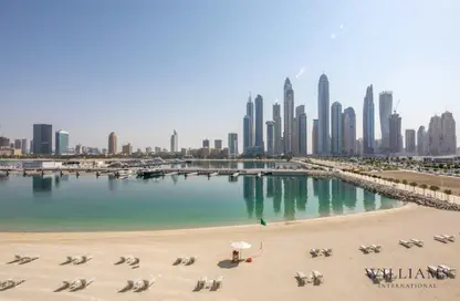 Apartment - 1 Bedroom - 1 Bathroom for sale in Sunrise Bay - EMAAR Beachfront - Dubai Harbour - Dubai