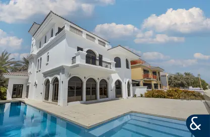 Villa - 5 Bedrooms - 7 Bathrooms for rent in Garden Homes Frond D - Garden Homes - Palm Jumeirah - Dubai