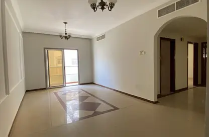شقة - 2 غرف نوم - 2 حمامات للايجار في برج النعيمية 1 - أبراج النعيمية - النعيمية - عجمان