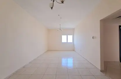 Apartment - 2 Bedrooms - 2 Bathrooms for rent in Street 20 - Al Nahda - Sharjah