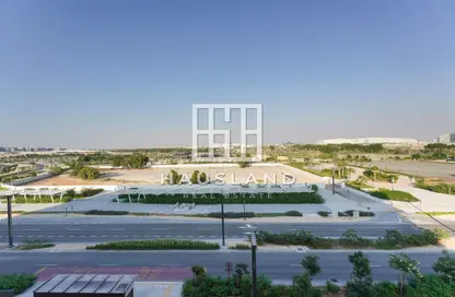 Apartment - Studio - 1 Bathroom for sale in The Gate - Masdar City - Abu Dhabi