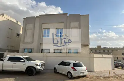 فيلا - 5 غرف نوم - 7 حمامات للايجار في قرية الاميرة - الياسمين - عجمان