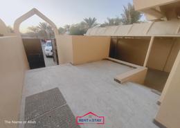Villa - 3 bedrooms - 3 bathrooms for rent in Hai Al Maahad - Al Mutarad - Al Ain