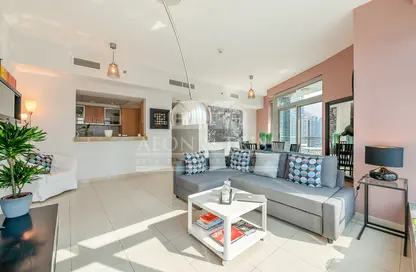 Living Room image for: Apartment - 1 Bedroom - 2 Bathrooms for rent in Bonaire Tower - Park Island - Dubai Marina - Dubai, Image 1