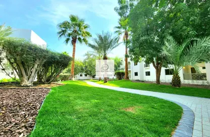 Apartment - 2 Bedrooms - 2 Bathrooms for rent in The Gardens Buildings - The Gardens - Dubai