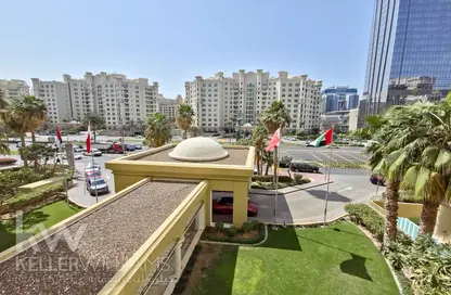 Apartment - 3 Bedrooms - 4 Bathrooms for rent in Al Das - Shoreline Apartments - Palm Jumeirah - Dubai