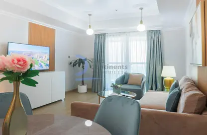 Living / Dining Room image for: Apartment - 1 Bedroom - 1 Bathroom for sale in Princess Tower - Dubai Marina - Dubai, Image 1