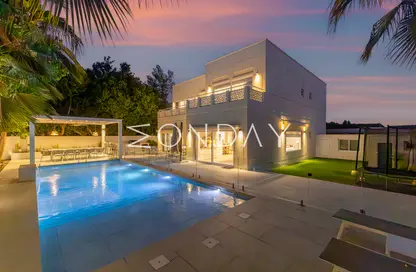Villa - 5 Bedrooms - 5 Bathrooms for sale in Meadows - Dubai