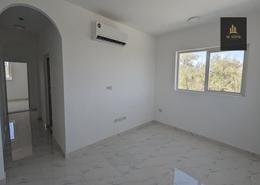 Apartment - 2 bedrooms - 2 bathrooms for rent in Al Markhaniya - Al Ain