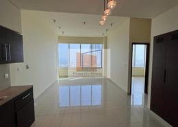 Apartment - 1 bedroom - 2 bathrooms for rent in Nation Towers - Corniche Road - Abu Dhabi