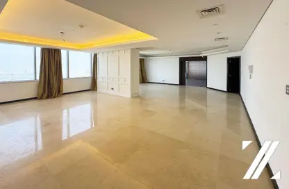 Penthouse - 4 Bedrooms - 5 Bathrooms for sale in Sky Gardens - DIFC - Dubai