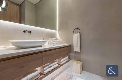 Apartment - 2 Bedrooms - 3 Bathrooms for sale in Starlight Park - Meydan - Dubai
