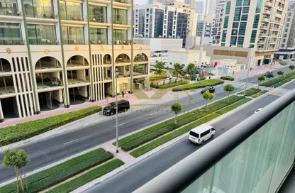 Apartment - 1 Bedroom - 2 Bathrooms for rent in Jumeirah Garden City - Al Satwa - Dubai