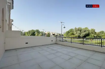 تاون هاوس - 4 غرف نوم - 4 حمامات للايجار في قرية ماربيلا - قمم النصر - مدينة دبي الرياضية - دبي